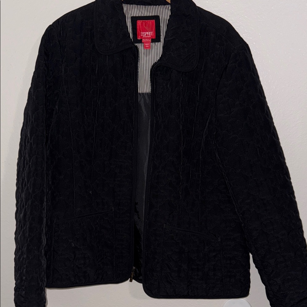 Vintage Esprit Women's Black Quilted Puffer Jacket
